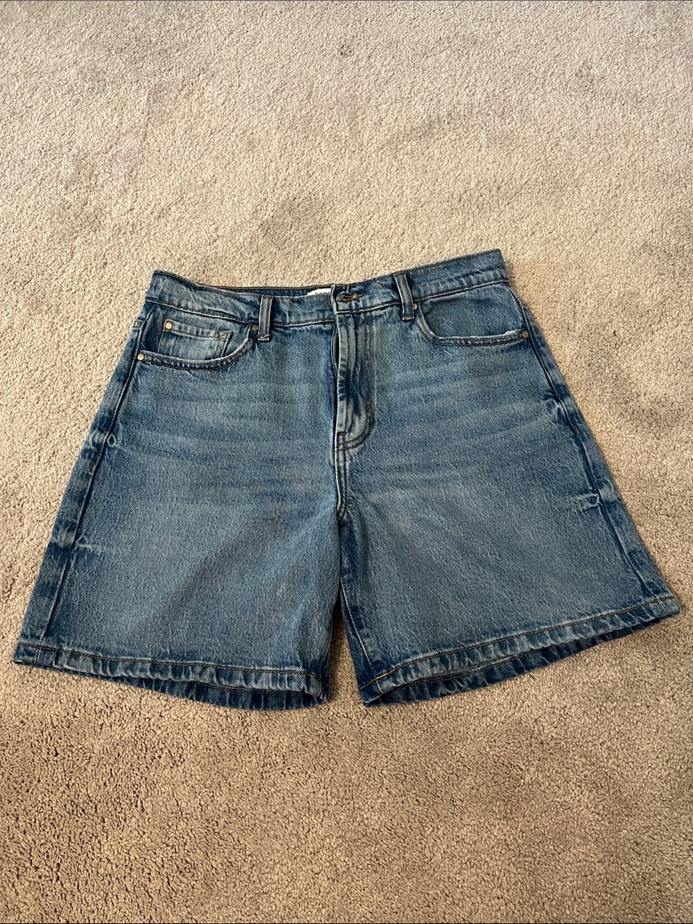 Kensie Mid-Rise Blue Denim Relaxed Shorts